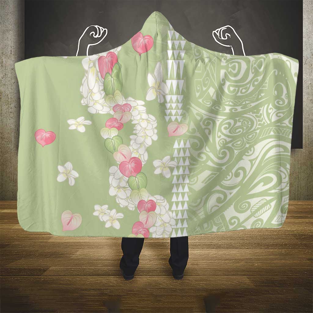 Leaf Green Hawaii Anthurium Plumeria Lei Hooded Blanket
