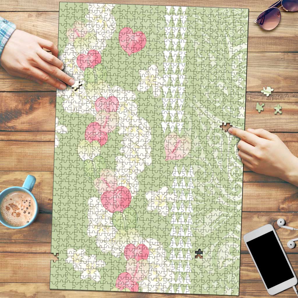Leaf Green Hawaii Anthurium Plumeria Lei Puzzle