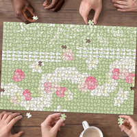 Leaf Green Hawaii Anthurium Plumeria Lei Puzzle