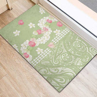Leaf Green Hawaii Anthurium Plumeria Lei Rubber Doormat