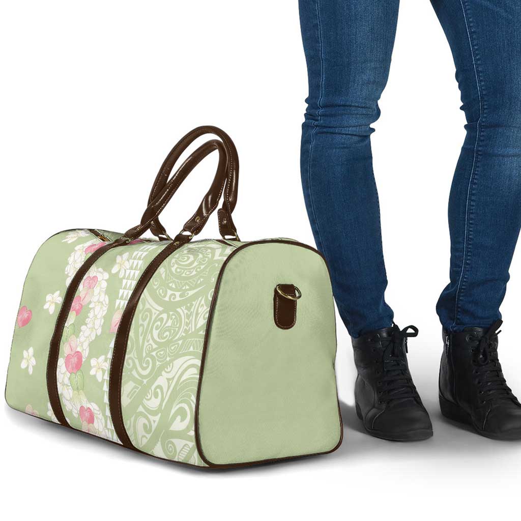 Leaf Green Hawaii Anthurium Plumeria Lei Travel Bag