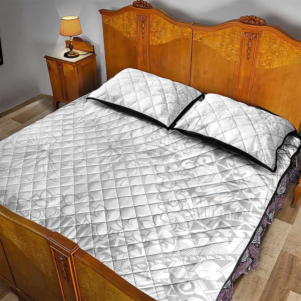 American Samoa Lotu Tamaiti Quilt Bed Set White Sunday Plumeria White Vibe