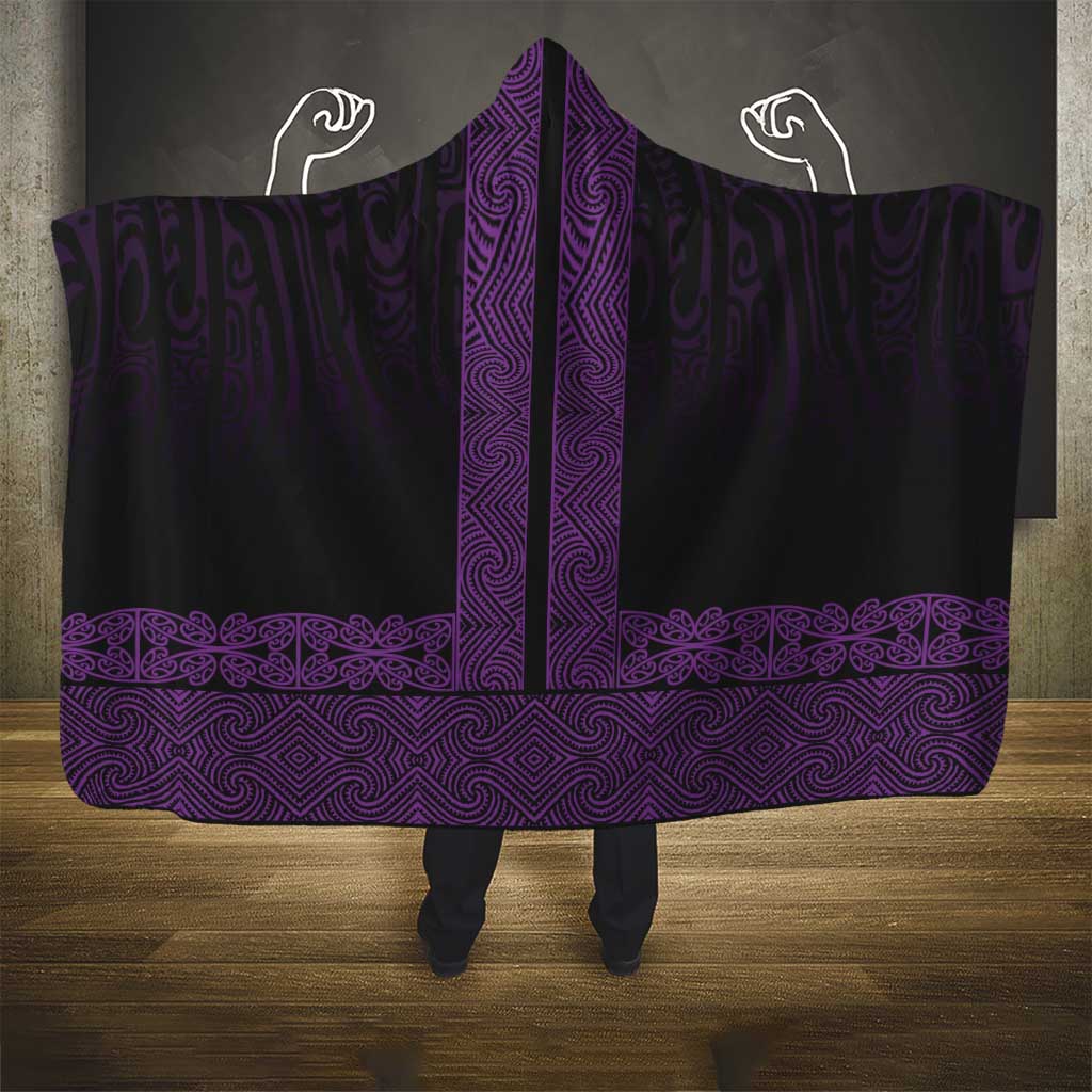 New Zealand Maori Kowhaiwhai Hooded Blanket Waiporoporo Maui and Mangopare
