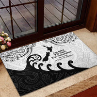 Kia Haka Maori language Rubber Doormat Te Reo Maori Inspired Art