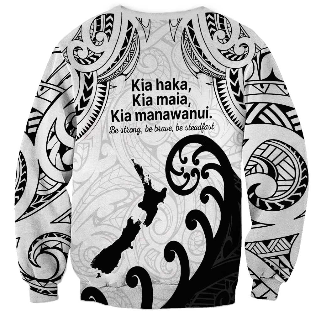 Kia Haka Maori language Sweatshirt Te Reo Maori Inspired Art