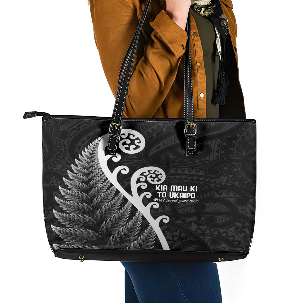 Kia Mau Ki To Ukaipo Leather Tote Bag Te Reo Maori Koru Fern Art LT9 - Polynesian Pride
