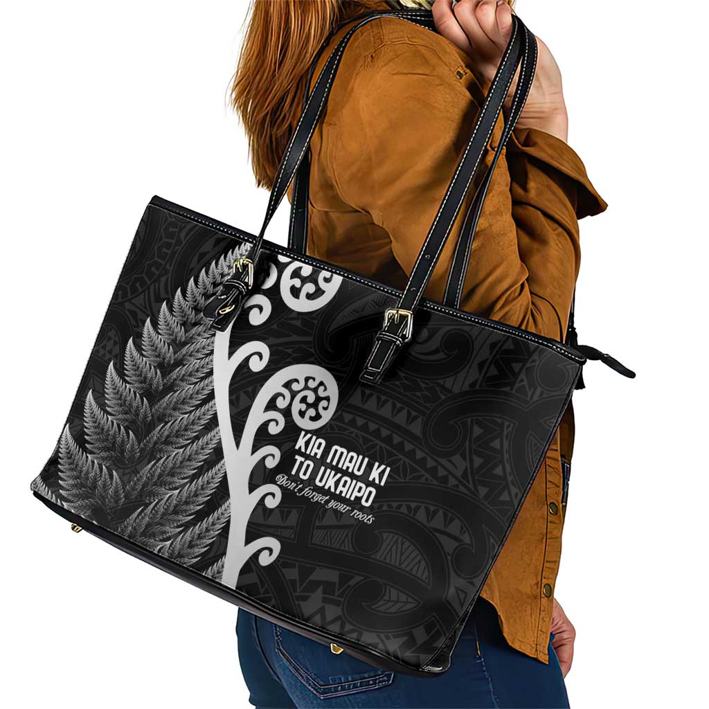 Kia Mau Ki To Ukaipo Leather Tote Bag Te Reo Maori Koru Fern Art LT9 - Polynesian Pride