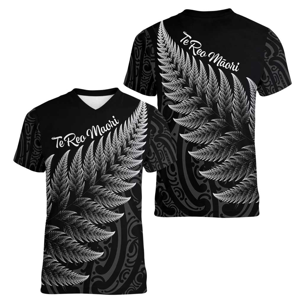 New Zealand Te Reo Mori Women V-Neck T-Shirt Simple Black Fern LT9 - Polynesian Pride