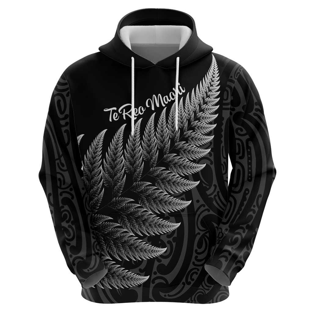 New Zealand Te Reo Māori Zip Hoodie Simple Black Fern