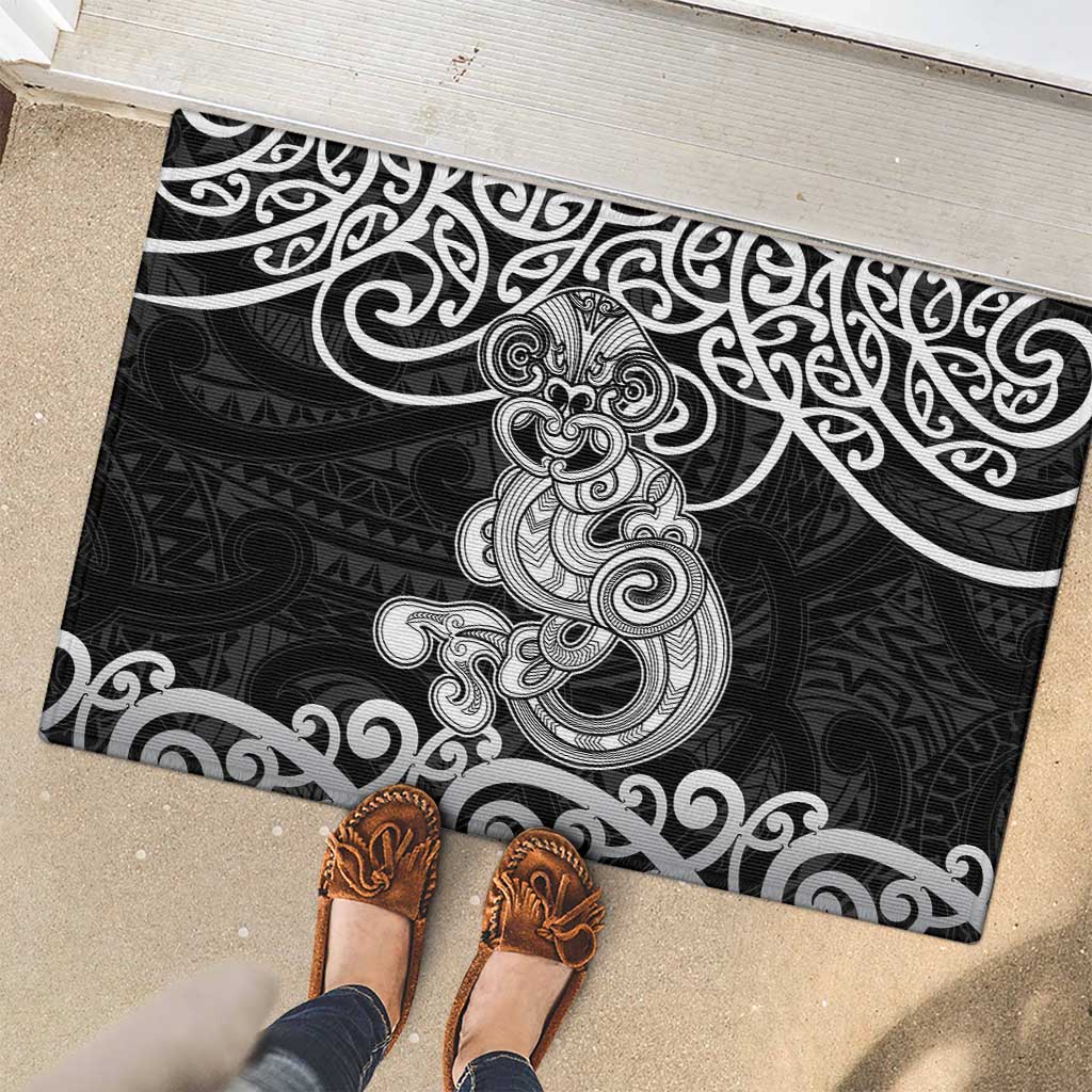 Te Reo Maori Tiki Inspired Art Rubber Doormat
