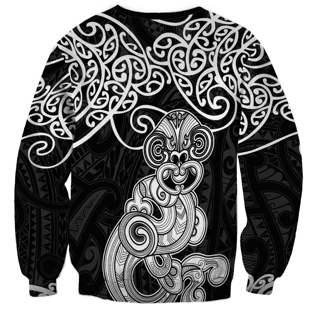 Te Reo Maori Tiki Inspired Art Sweatshirt