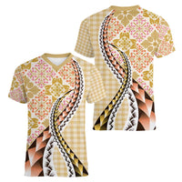 Aloha Vintage Palaka Floral Hawaiian Quilt Women V-Neck T-Shirt Melemele Motif - Polynesian Pride