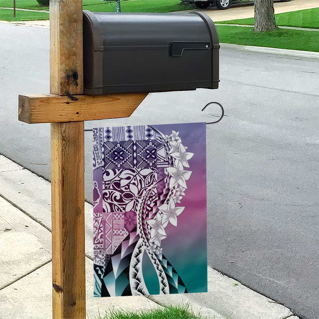 Aloha Vintage Plumeria Hawaiian Tapa Pattern Garden Flag Gradient Hawaiian Tapa Pattern - Polynesian Pride