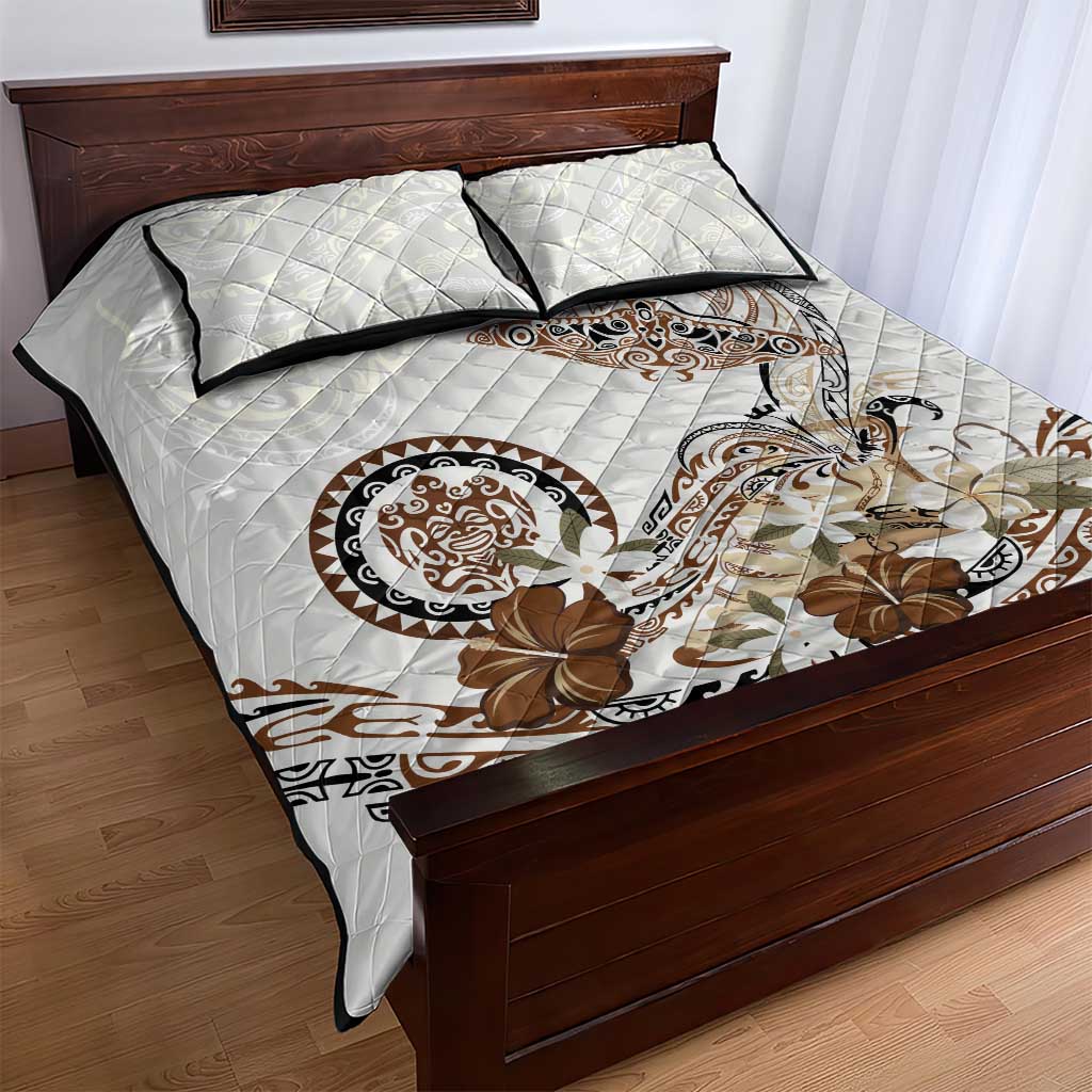 Polynesian Manta Ray Quilt Bed Set Beige Floral Turtle Tattoo - Polynesian Pride