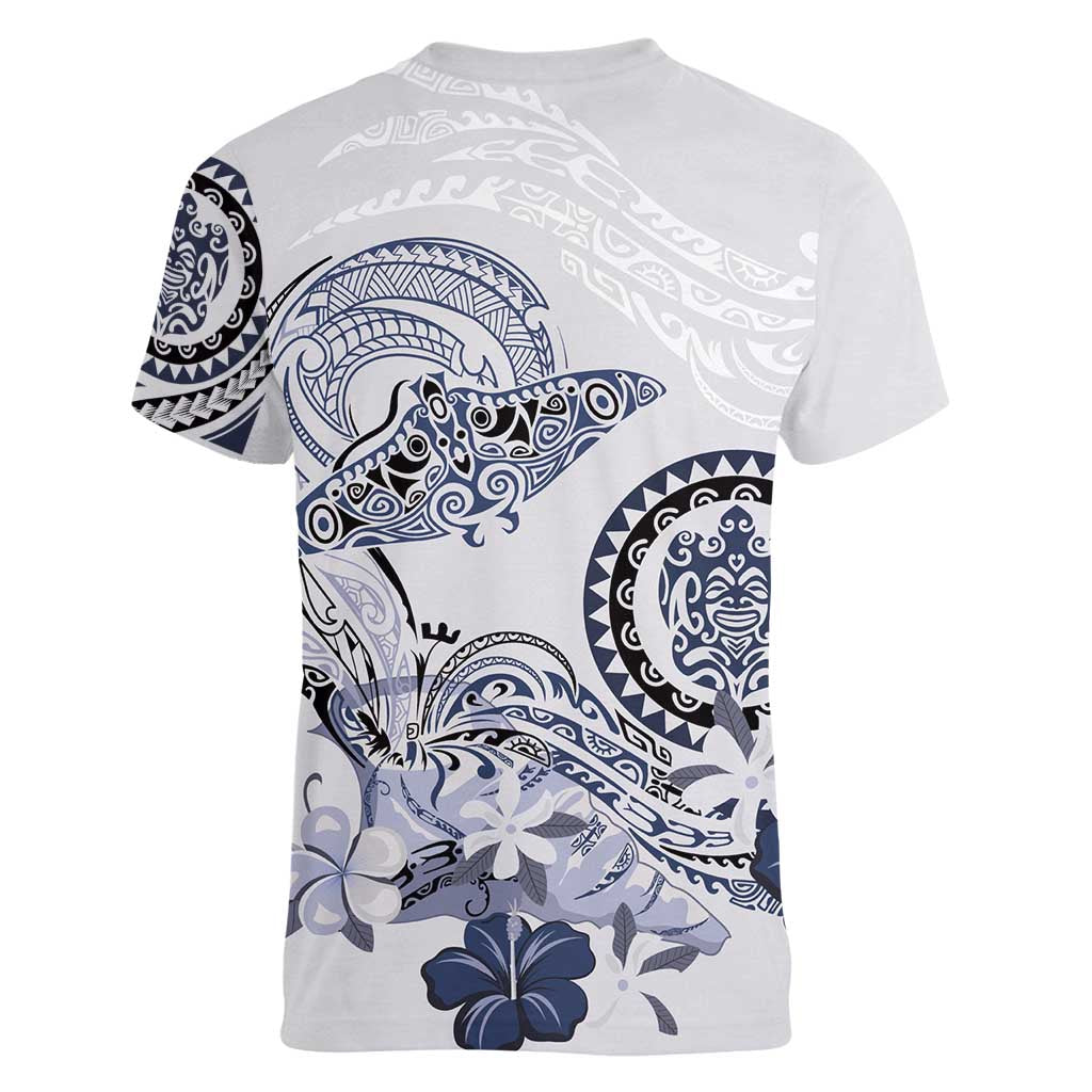 Polynesian Manta Ray Women V-Neck T-Shirt Blue Floral Turtle Tattoo - Polynesian Pride