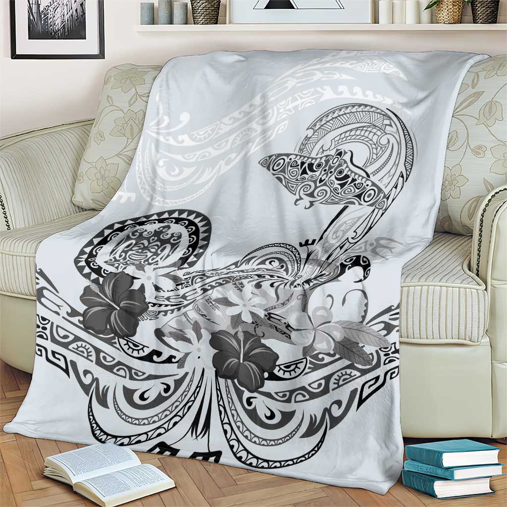 Polynesian Manta Ray Blanket Gray Floral Turtle Tattoo - Polynesian Pride