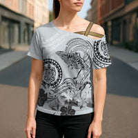 Polynesian Manta Ray Cross Shoulder Shirt Gray Floral Turtle Tattoo - Polynesian Pride