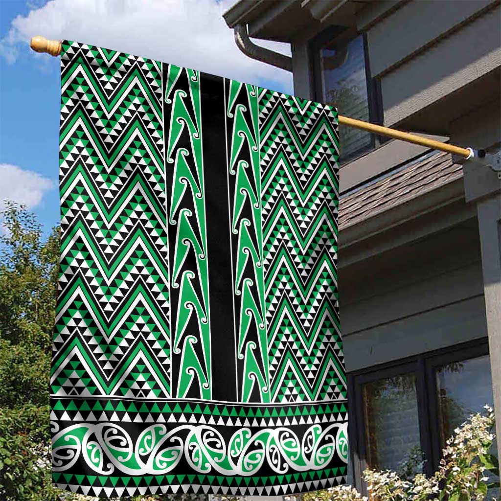 New Zealand Maori Niho Taniwha Garden Flag Kakariki Mangopare and Puhoro Pattern