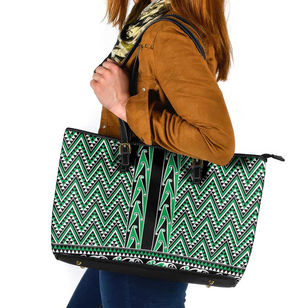 New Zealand Maori Niho Taniwha Leather Tote Bag Kakariki Mangopare and Puhoro Pattern LT9 Green - Polynesian Pride