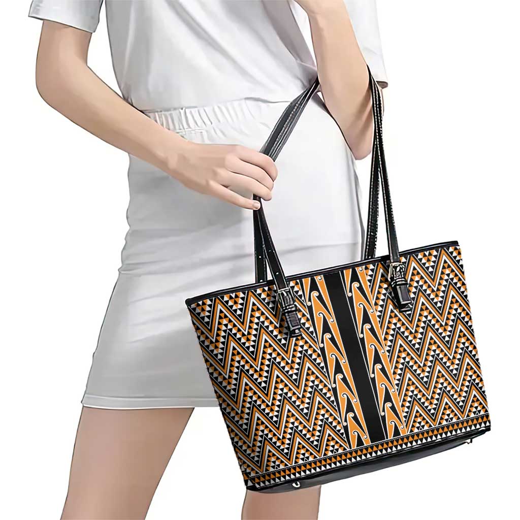New Zealand Maori Niho Taniwha Leather Tote Bag Karaka Mangopare and Puhoro Pattern