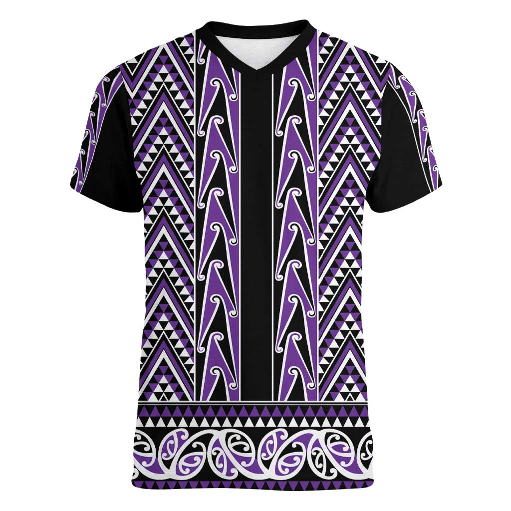 New Zealand Maori Niho Taniwha Women V-Neck T-Shirt Waiporopo Mangopare and Puhoro Pattern