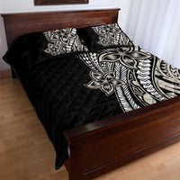 Polynesian Plumeria Floral Tattoo Pattern Quilt Bed Set Beige Style