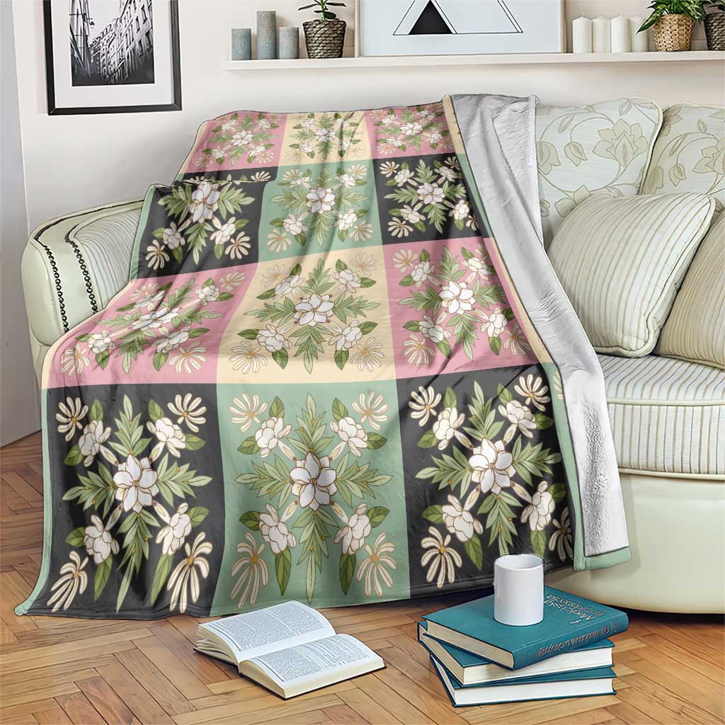 Seamless Pattern Maile and Pikake Lei Blanket Squares Maile Leaf - Polynesian Pride