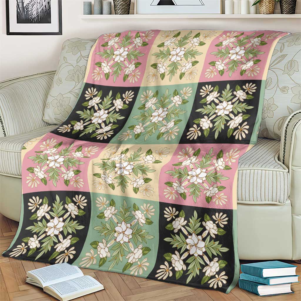 Seamless Pattern Maile and Pikake Lei Blanket Squares Maile Leaf - Polynesian Pride