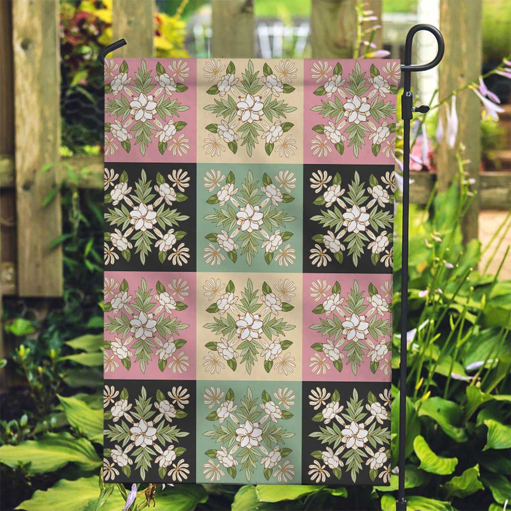 Seamless Pattern Maile and Pikake Lei Garden Flag Squares Maile Leaf LT9 Garden Flag Green - Polynesian Pride