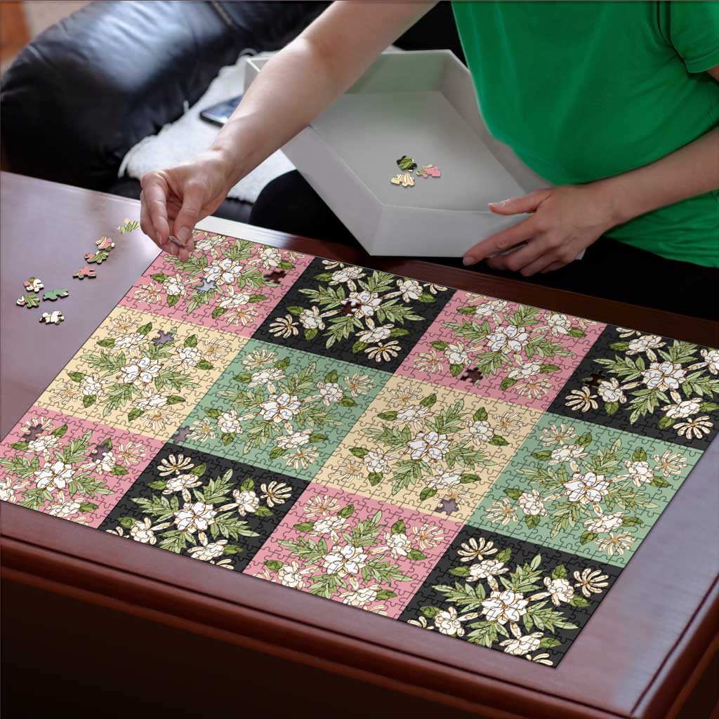 Seamless Pattern Maile and Pikake Lei Puzzle Squares Maile Leaf LT9 - Polynesian Pride