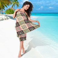 Seamless Pattern Pikake Lei Sarong Floral Squares Pikake LT9 - Polynesian Pride