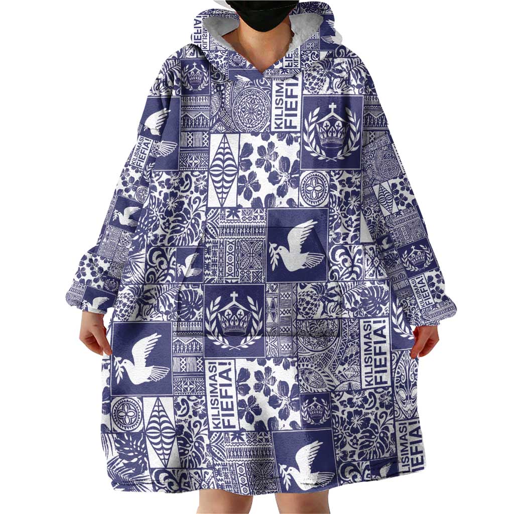 Blue Tonga Kilisimasi Fiefia Wearable Blanket Hoodie Pacific Patchwork Xmas Vibes - Polynesian Pride