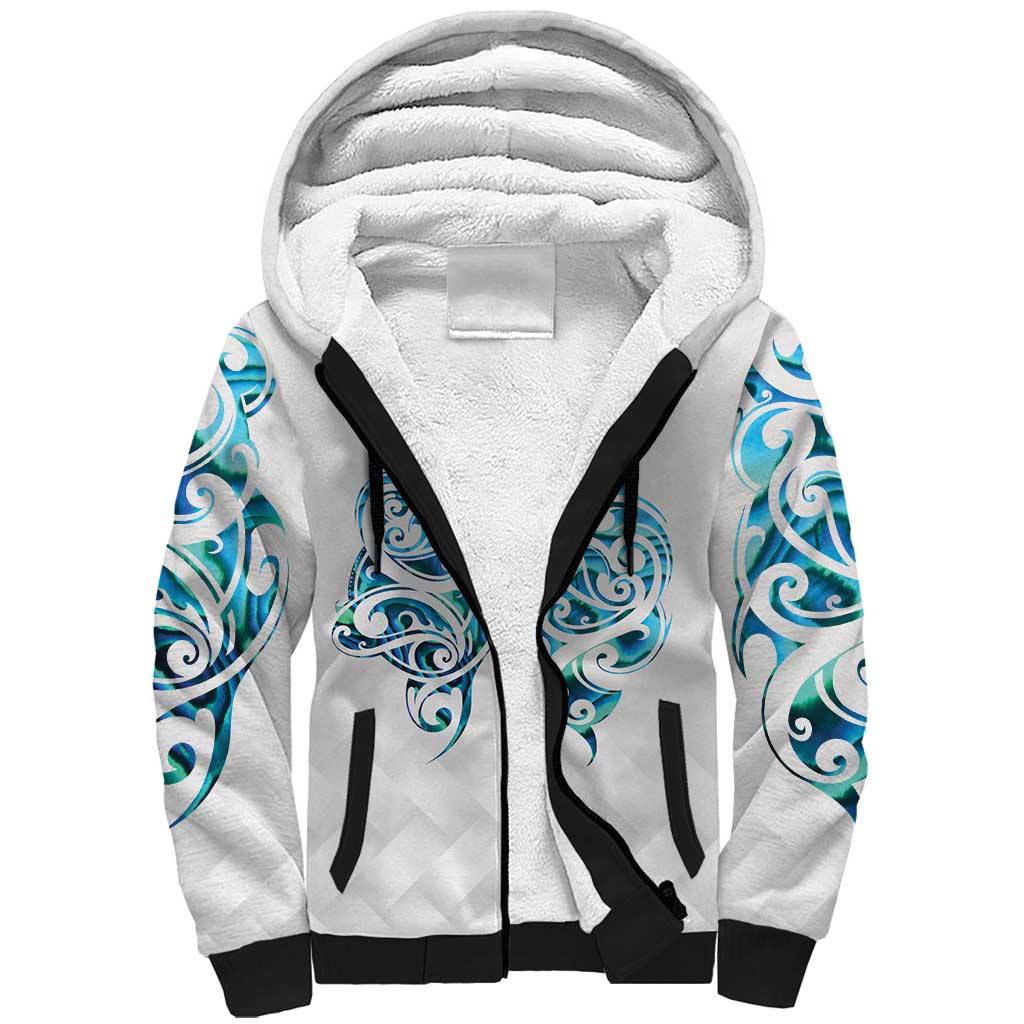 Queensland Maori Kiwi Personalised Sherpa Hoodie Ma Kakariki Papua Shell Maori Tribal Tattoo