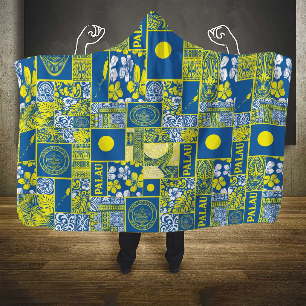 Palau Ungil Kurismas Hooded Blanket Pacific Patchwork Xmas Vibes - Polynesian Pride