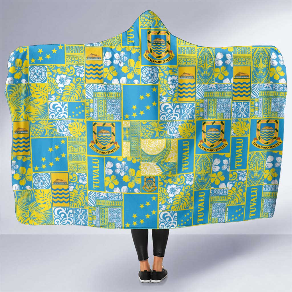 Tuvalu Manuia te Kilisimasi Hooded Blanket Pacific Patchwork Xmas Vibes - Polynesian Pride