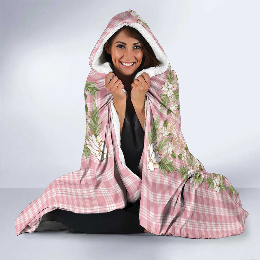 Squares Maile Leaf Hooded Blanket Pink Palaka Hawaiian Quilt Pattern LT9 - Polynesian Pride