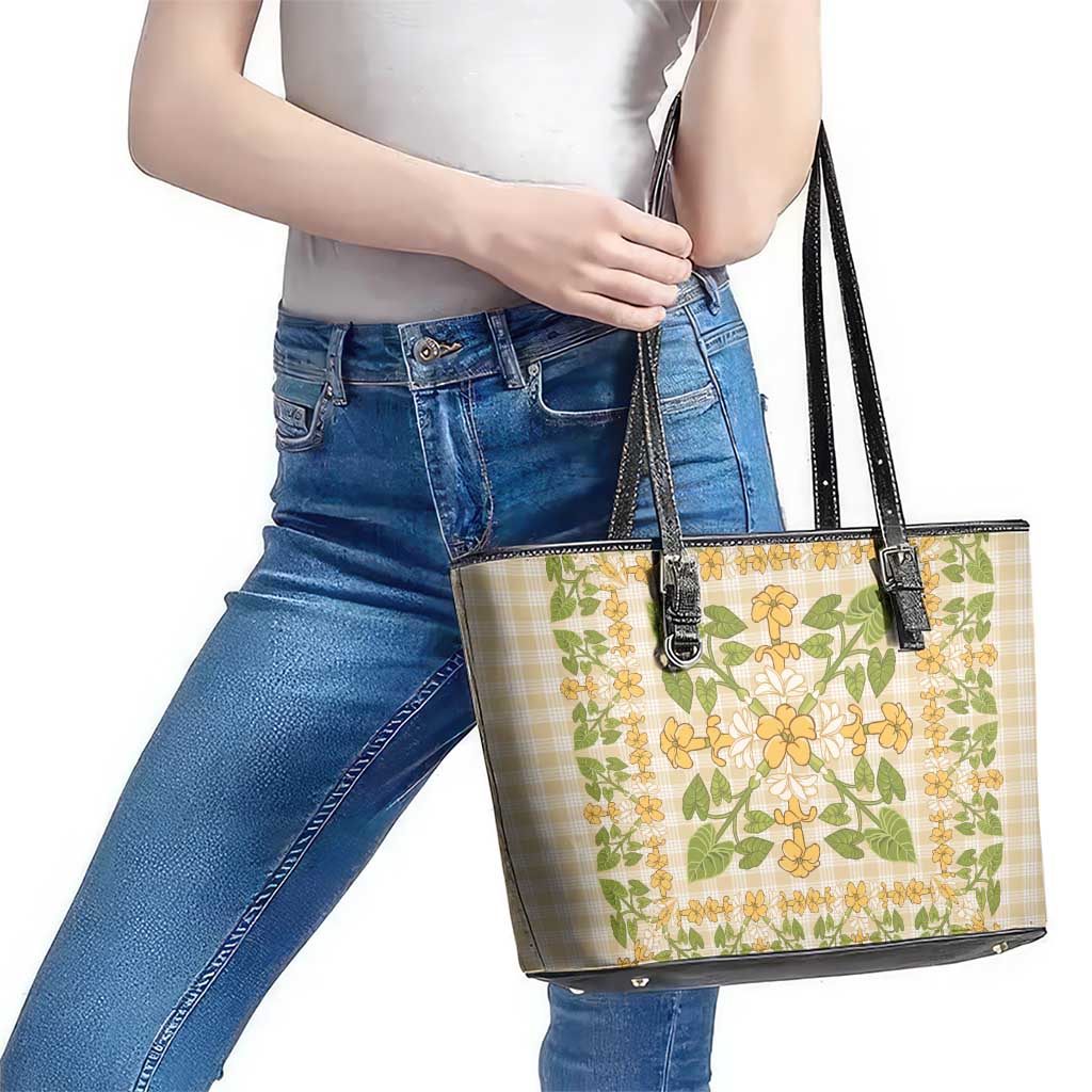 Squares Puakenikeni and Kalo Leather Tote Bag Beige Palaka Hawaiian Quilt Pattern - Polynesian Pride
