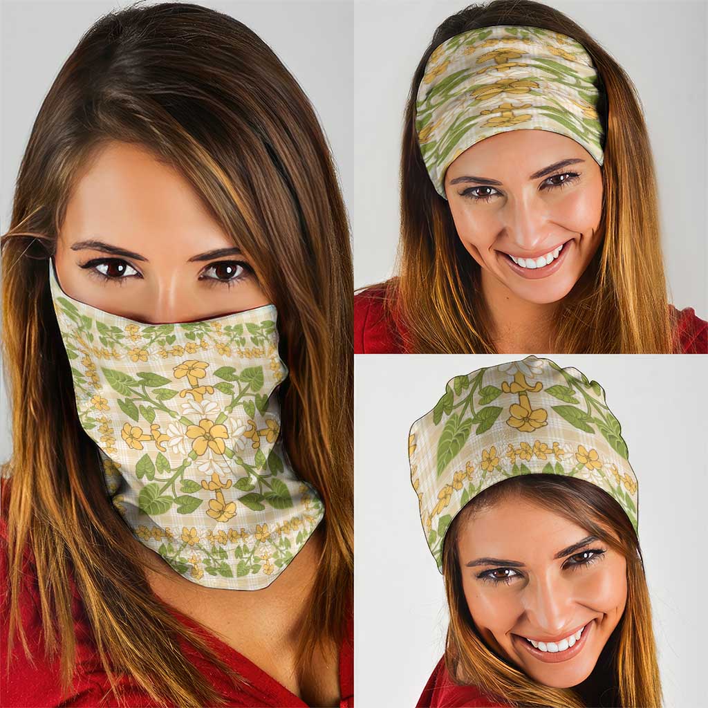 Squares Puakenikeni and Kalo Neck Gaiter Beige Palaka Hawaiian Quilt Pattern - Polynesian Pride