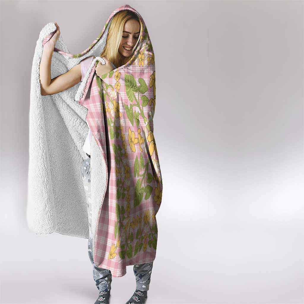 Squares Puakenikeni and Kalo Hooded Blanket Pink Palaka Hawaiian Quilt Pattern - Polynesian Pride