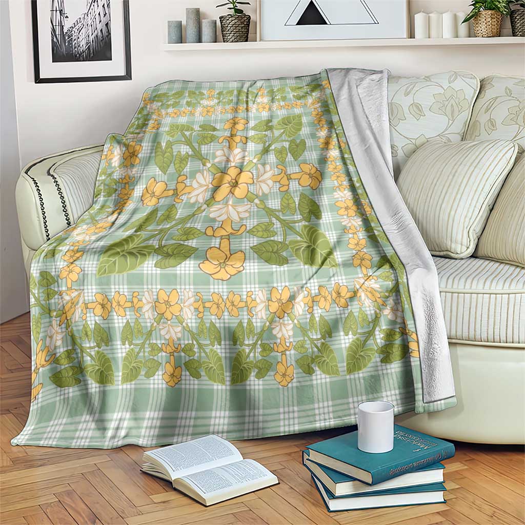 Squares Puakenikeni and Kalo Blanket Turquoise Palaka Hawaiian Quilt Pattern - Polynesian Pride