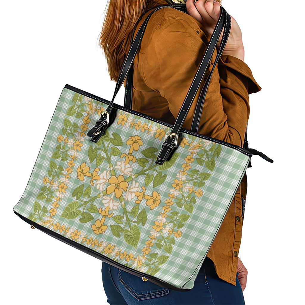 Squares Puakenikeni and Kalo Leather Tote Bag Turquoise Palaka Hawaiian Quilt Pattern - Polynesian Pride