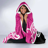 All Pink New Zealand Kowhai Ngutukak Hooded Blanket - Polynesian Pride