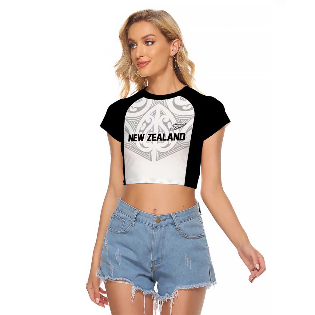 World Football 2026 New Zealand Custom Raglan Cropped T Shirt All White Fern Maori Tribal LT9 Female White - Polynesian Pride