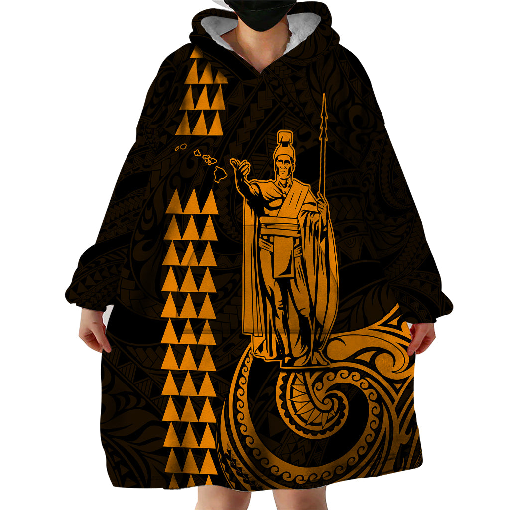 Custom Hawaii Wearable Blanket Hoodie King Kamehameha - Gold LT9 - Polynesian Pride
