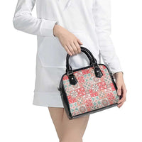 Mele Kalikimaka Hawaii Christmas Shoulder Handbag Ulaula Seamless Floral Motif - Polynesian Pride
