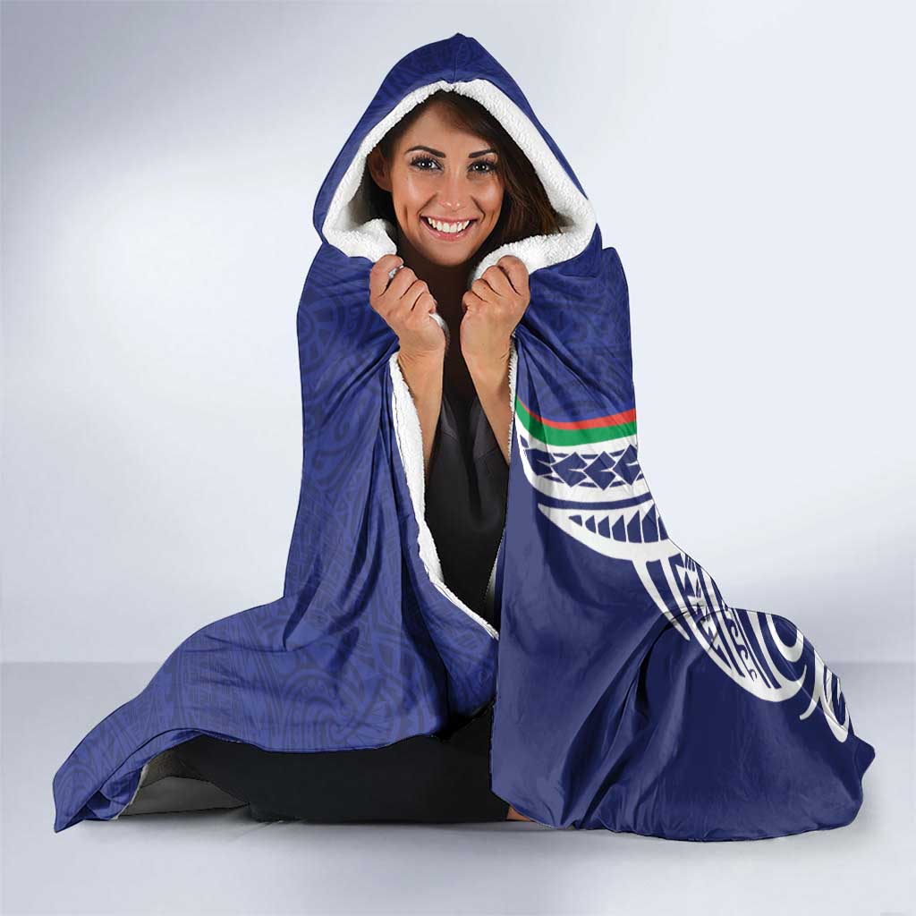 New Caledonia Kagu Bird Hooded Blanket Polynesian Tropical Flowers