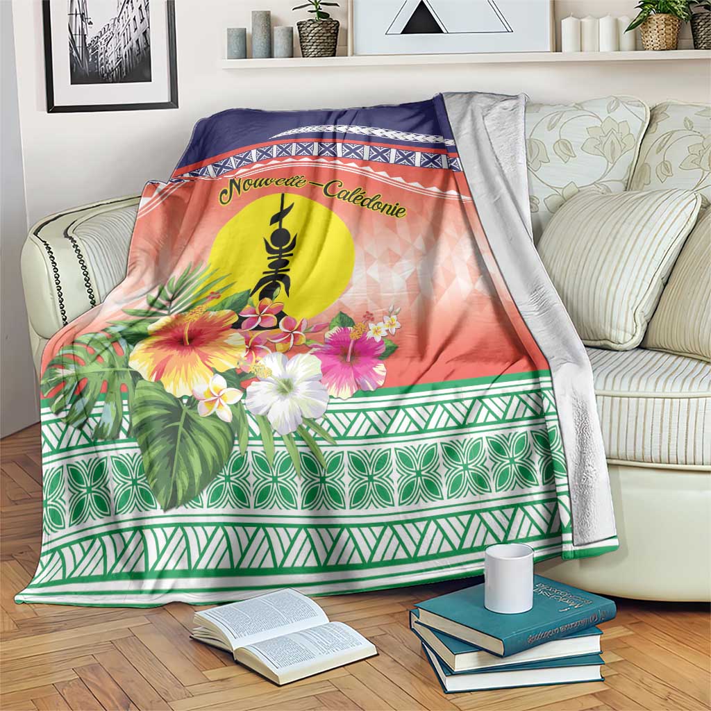 New Caledonia Nautilus Shell Blanket Polynesian Tropical Flowers LT9 Red - Polynesian Pride