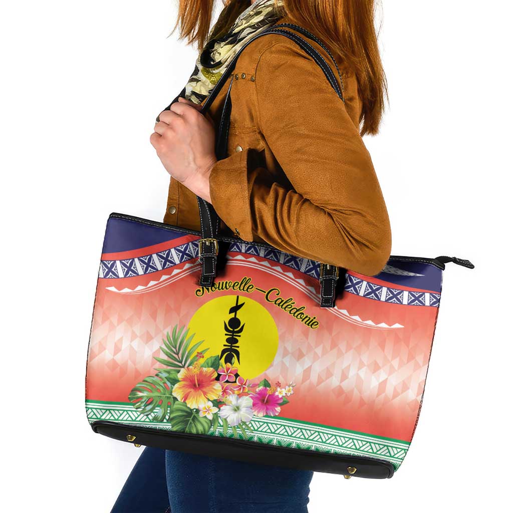 New Caledonia Nautilus Shell Leather Tote Bag Polynesian Tropical Flowers LT9 Red - Polynesian Pride