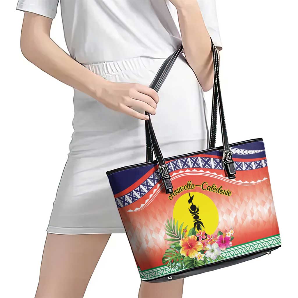 New Caledonia Nautilus Shell Leather Tote Bag Polynesian Tropical Flowers LT9 - Polynesian Pride