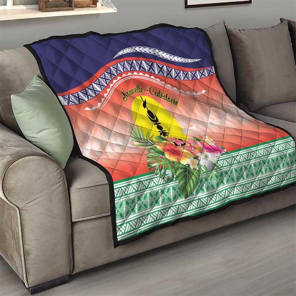 New Caledonia Nautilus Shell Quilt Polynesian Tropical Flowers LT9 - Polynesian Pride